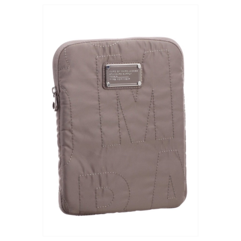 Marc Jacobs mini tablet case